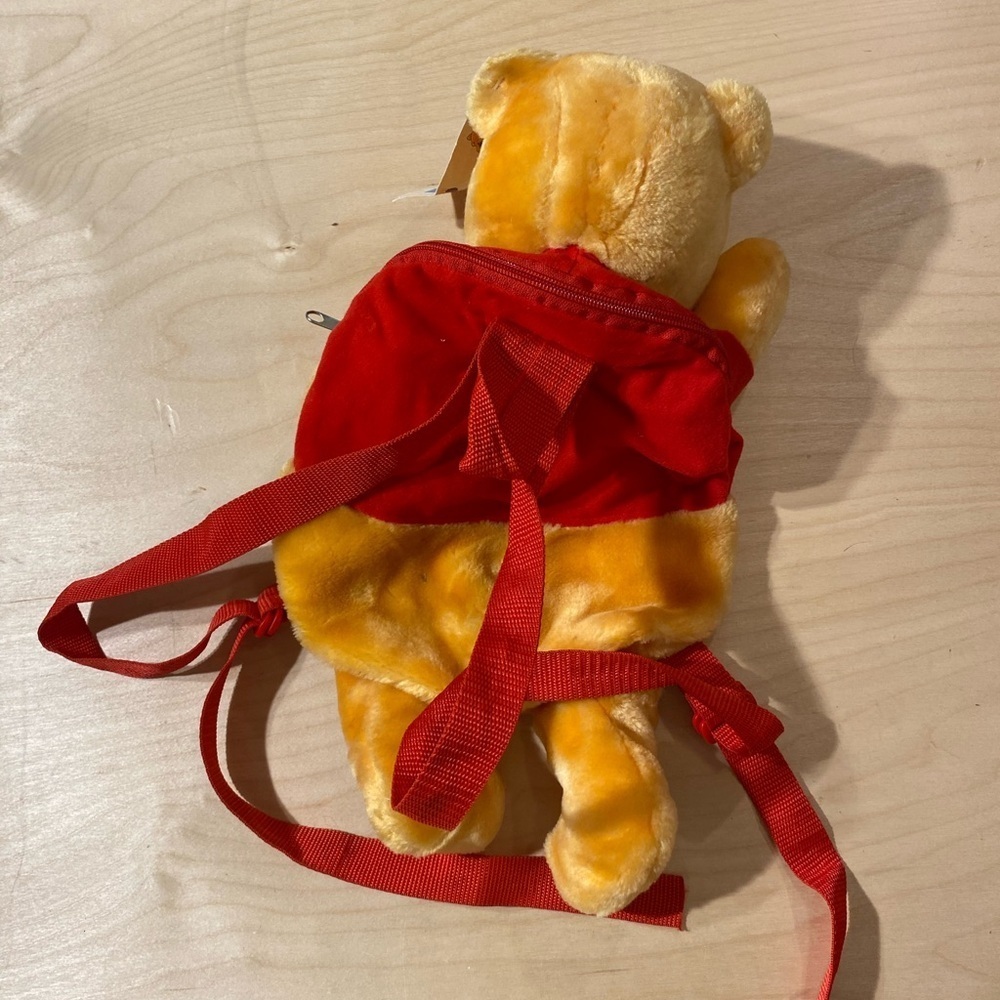 Pooh Backpack (JL) - Picture 4 of 10